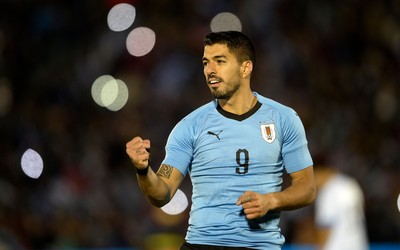 维基体育评论-若日尼奥点球命中庆祝指天感谢